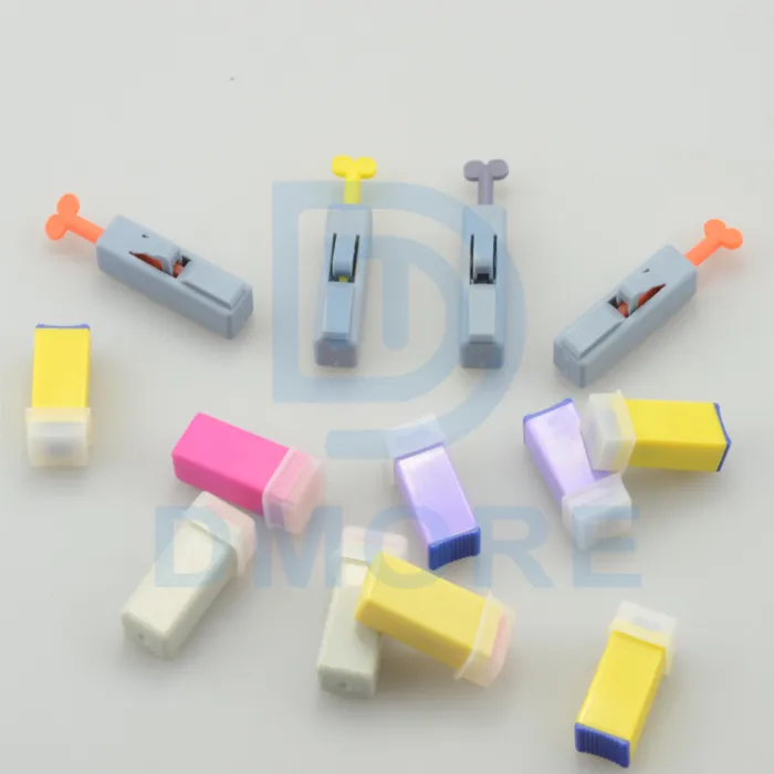 Varnostna krvna lanceta za enkratno uporabo